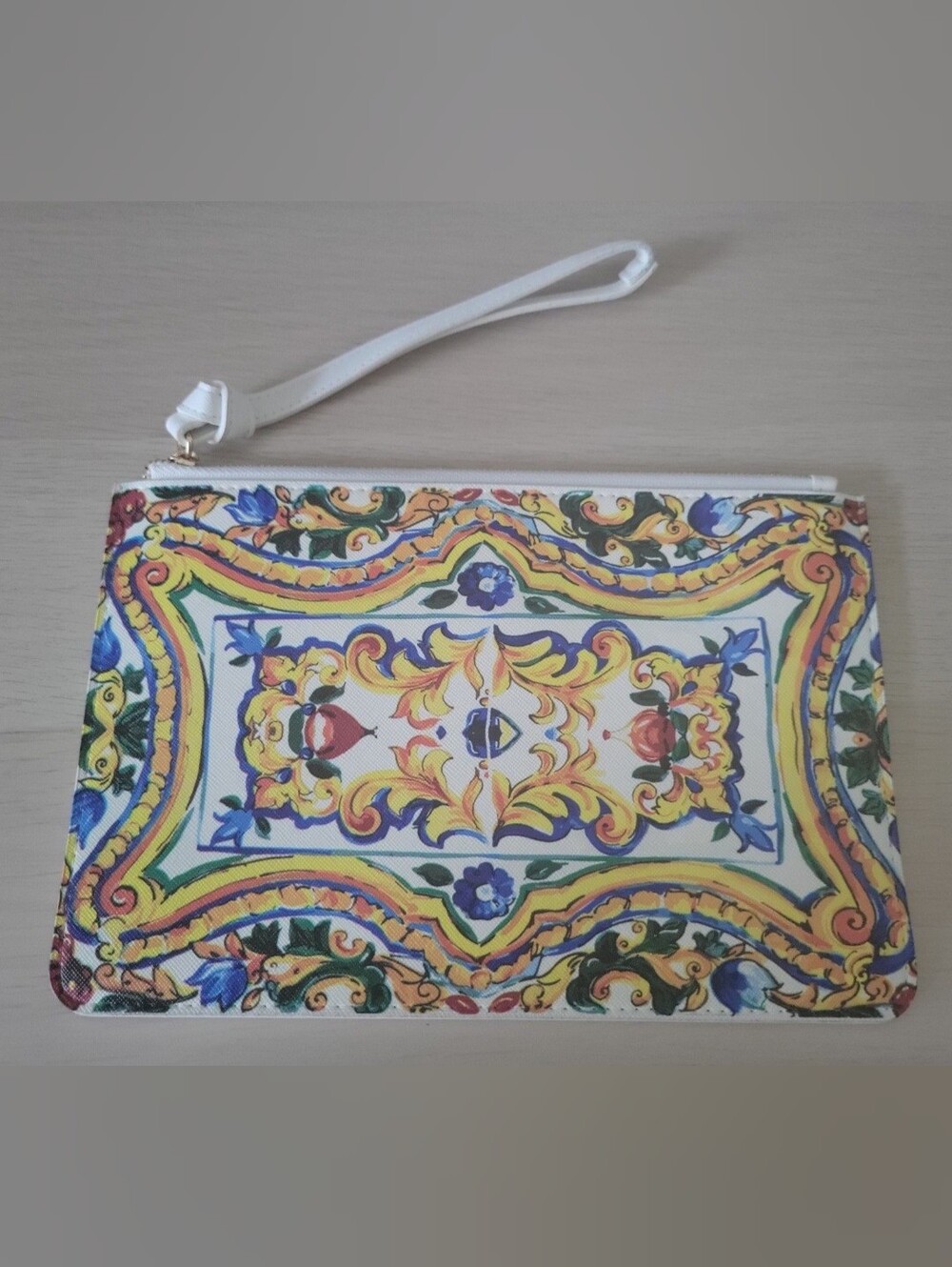 White Floral Baroque Print Wristlet Clutch